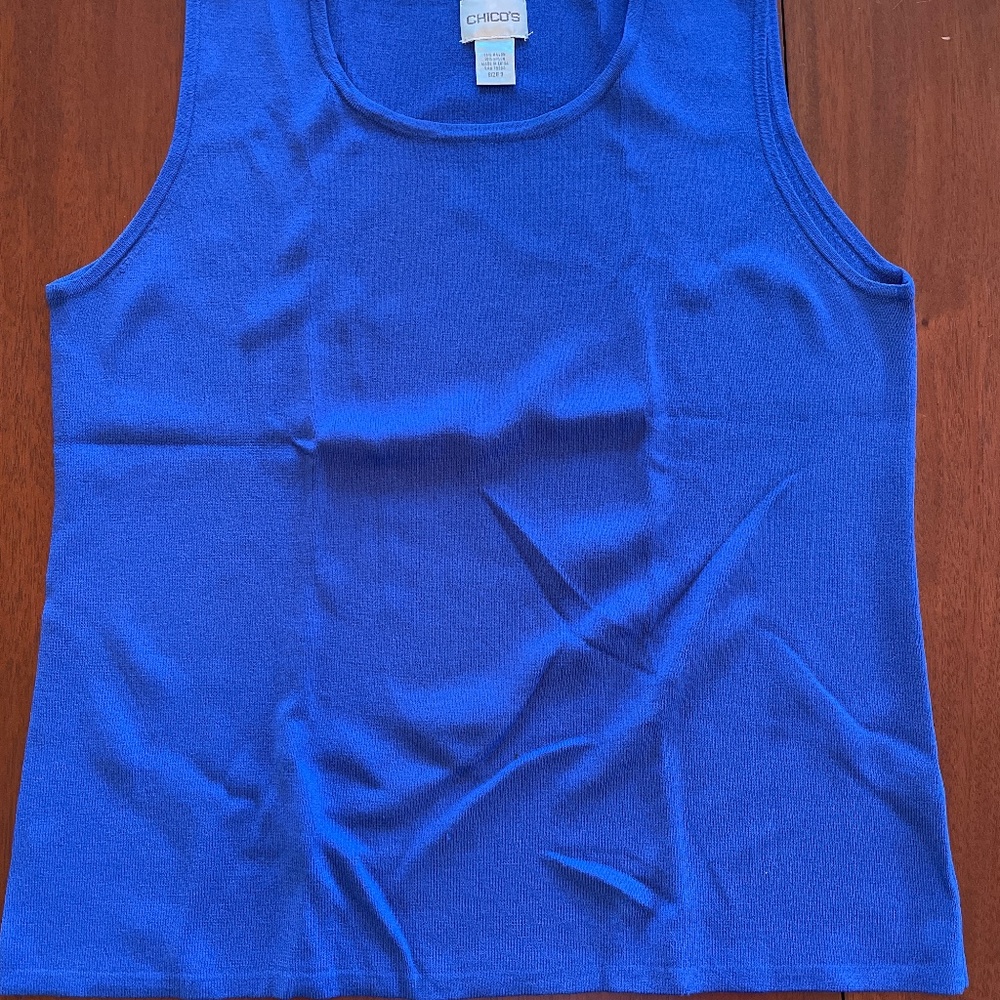 Chicos size 3
